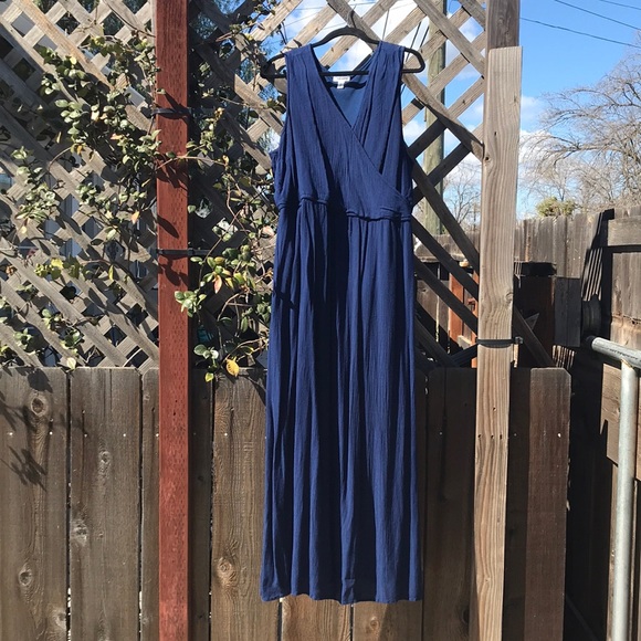 Old Navy Dresses & Skirts - Dress